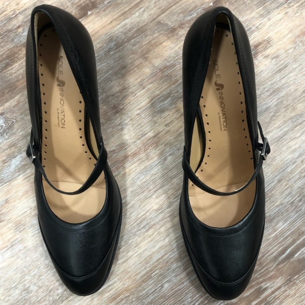 Rockport Mary Jane Size 5.5M Black Leather heels pumps